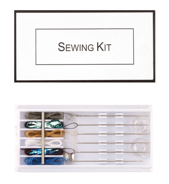 Nähetui, in Kunststoffbox, weiss/transparent, 7.6x3.8x0.7cm WHITE&amp;BLACK !NSV!